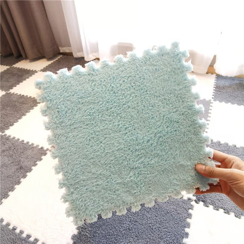 SnuggleSafe™ Play Mat — Wrap Your Baby in Cozy Protection for Fearless Fun and Happy Falls