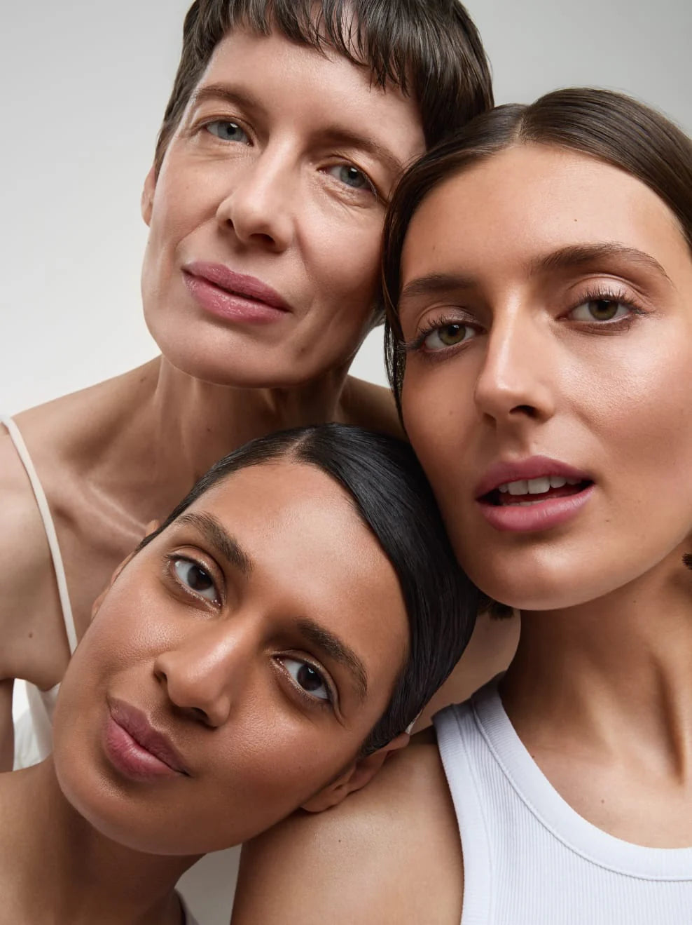 VelvetMatte™ — Instantly Smooths, Hydrates, and Radiates Your Natural Beauty All Day
