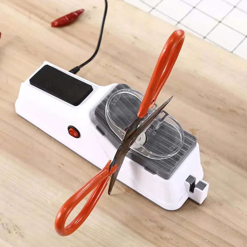BladeMaster™ — Transform Every Cut into a Safe, Effortless Precision Slice