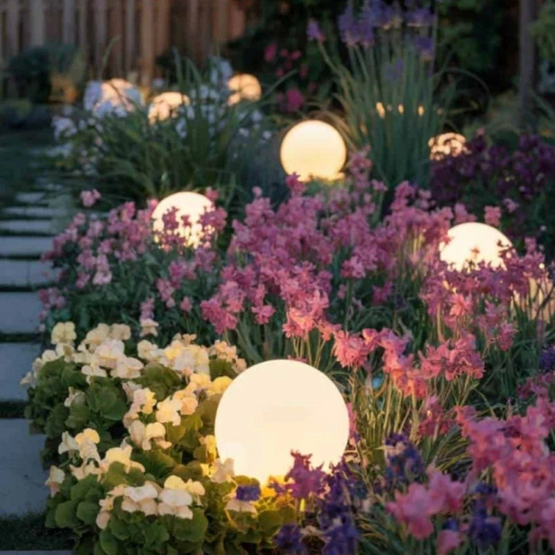 Round Garden Light