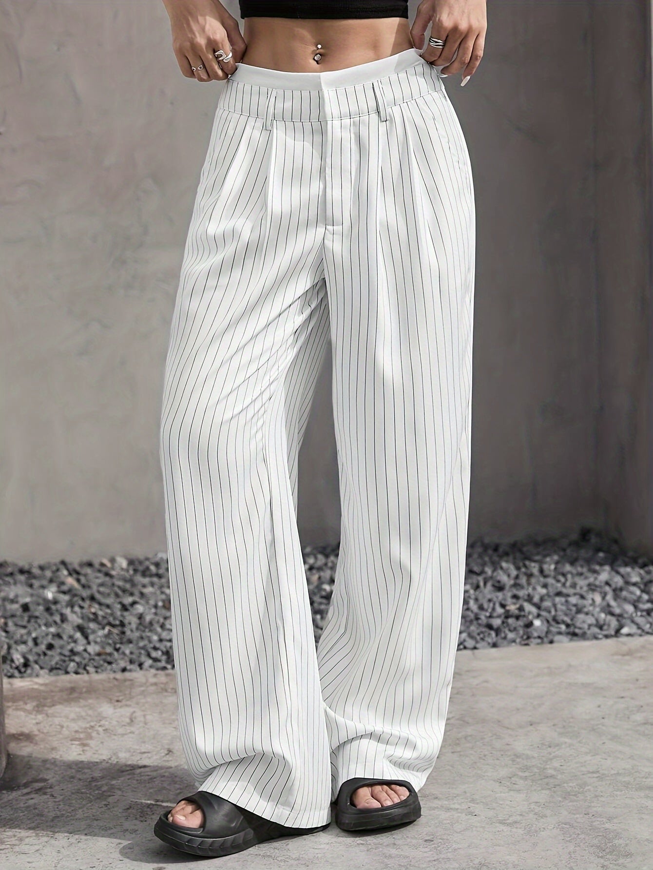 VeroLux™ Pants — Move Through Your Day with Unshakable Confidence and Comfort