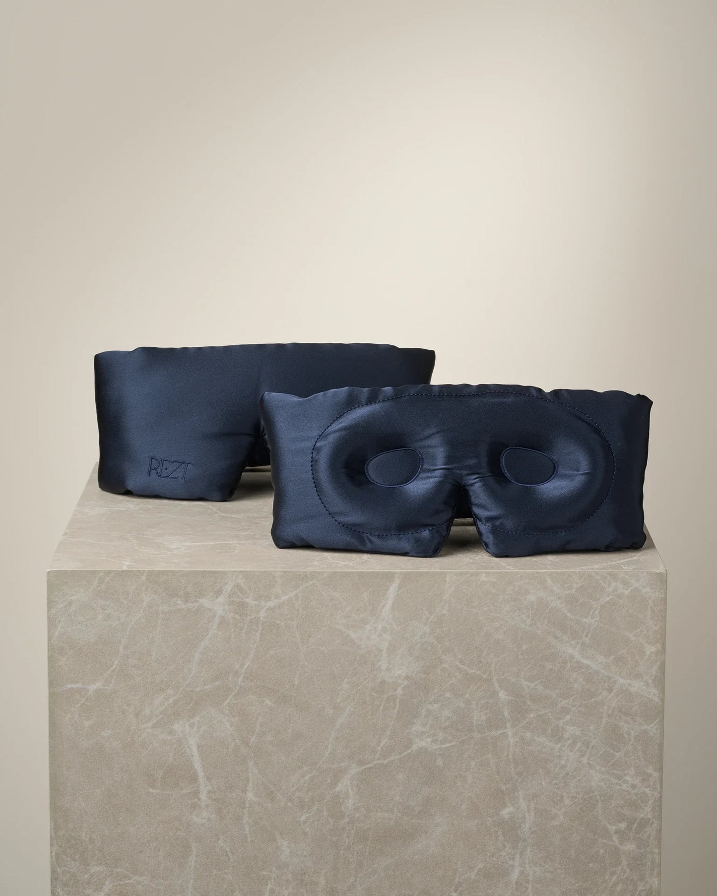 AuroraSilk™ — Sleep Deeper, Wake Revitalized | 50% Off