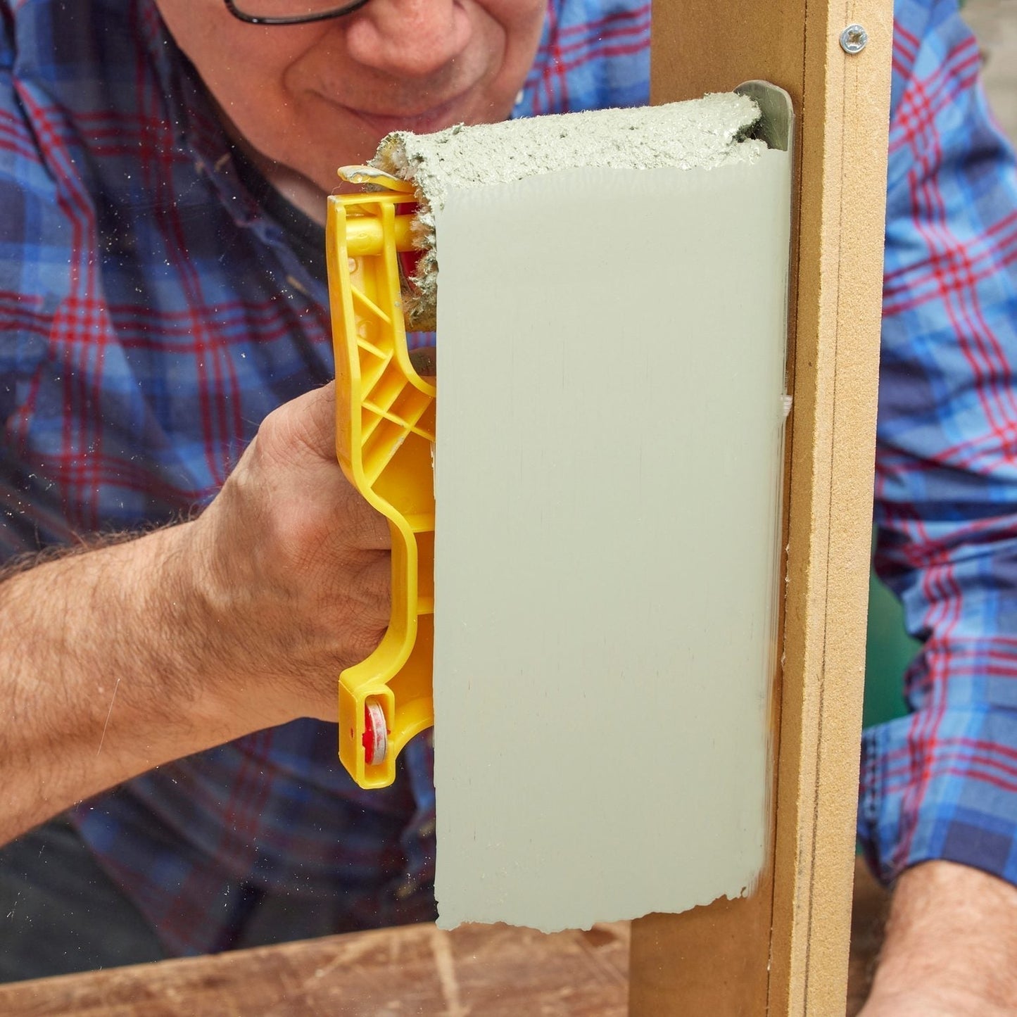 ProTouch - Achieve Flawless Walls - Expert Paint Roller Kit