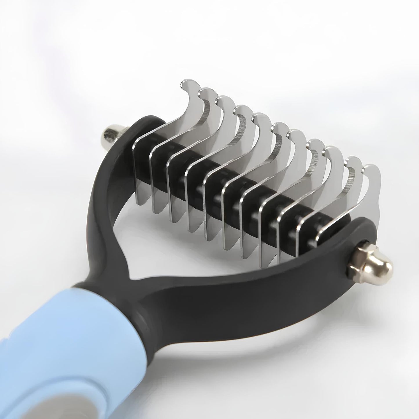 FurVibe™ — Transform Grooming into a Soothing, Fur-Free Bonding Ritual