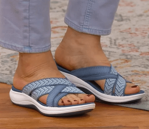 VivaSole™ — Walk Pain-Free in Custom Comfort That Powers Your Confidence