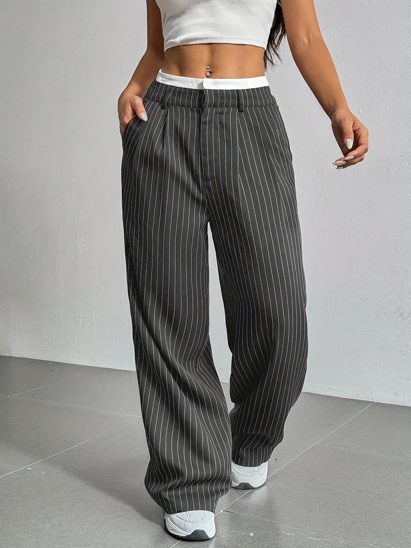VeroLux™ Pants — Move Through Your Day with Unshakable Confidence and Comfort