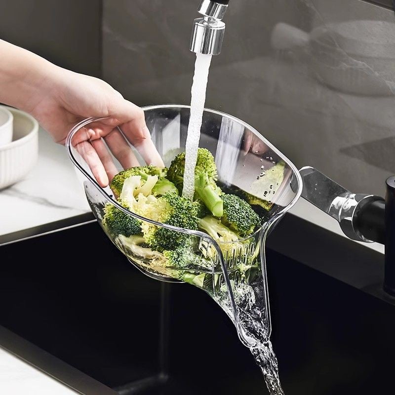 AquaDrain™ — Keep Your Produce Crisp, Fresh, and Spotless Every Time