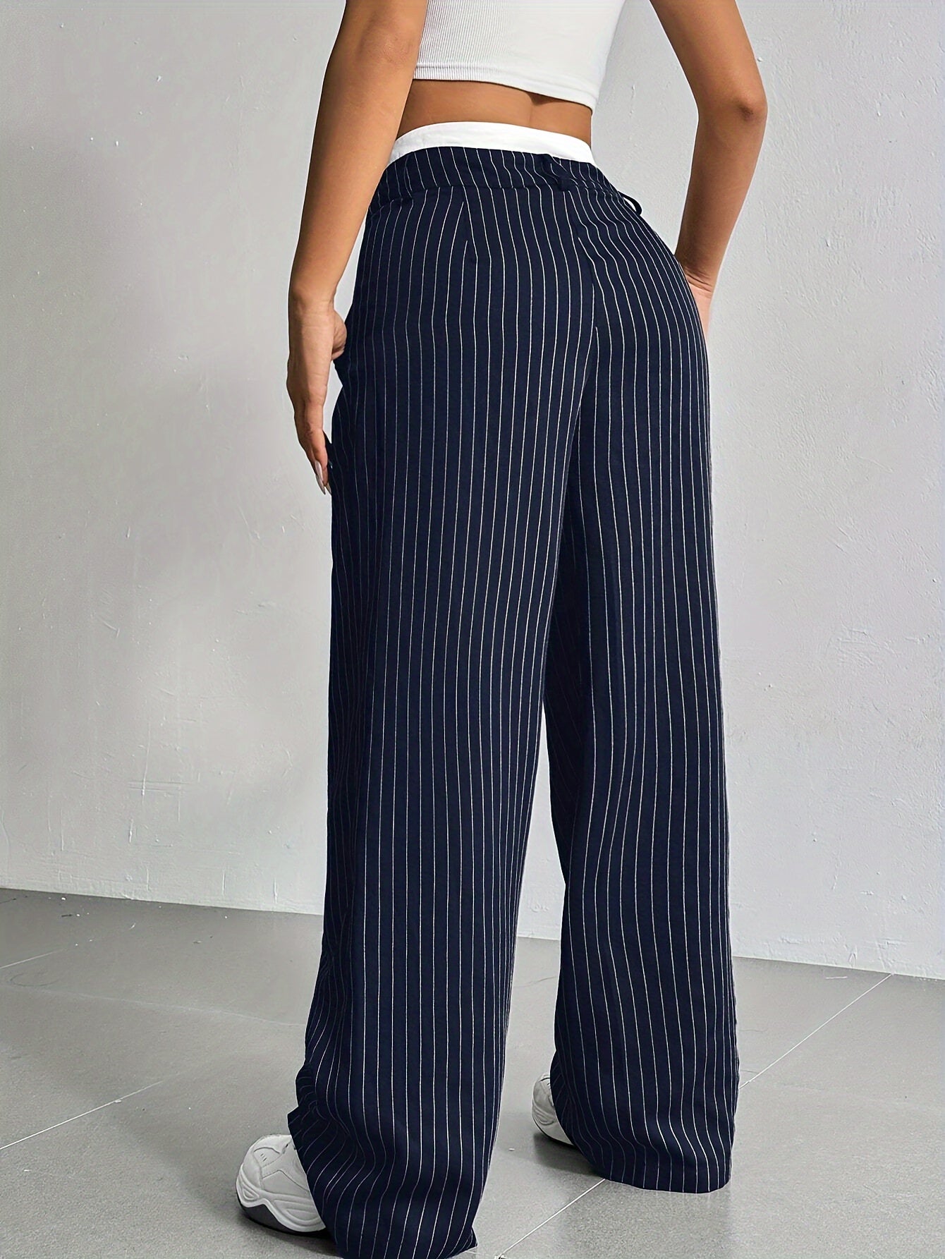 VeroLux™ Pants — Move Through Your Day with Unshakable Confidence and Comfort