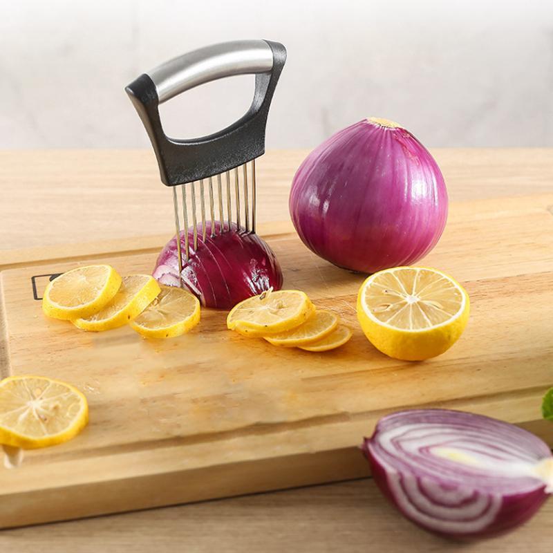 Cutting Assistant for Food Preparation