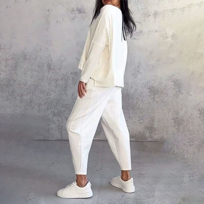 VelvetEase™ — Feel Flawless and Free in Every Curve and Step