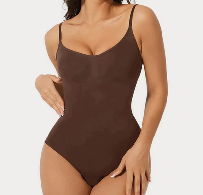 CurveAura™ — Effortless Sculpting for All-Day Confidence and Invisible Comfort
