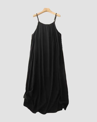 VeyraFlow™ — Feel Unstoppable in Cool, Curve-Hugging Elegance