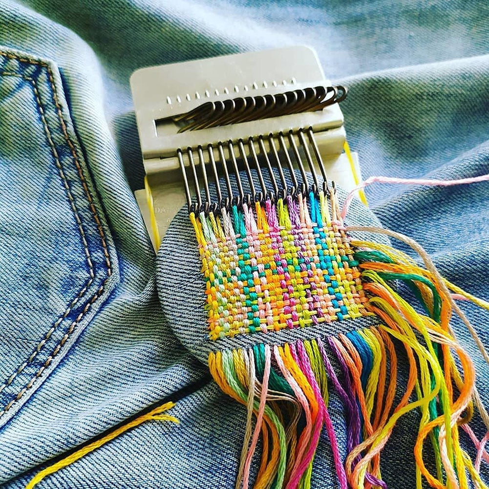 ThreadCraft™ Mini Loom — Instantly Revive Your Favorite Clothes with Creative Flair