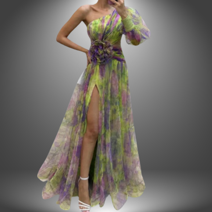 VeloriaCurve™ — Effortless Elegance That Moves with Your Confidence