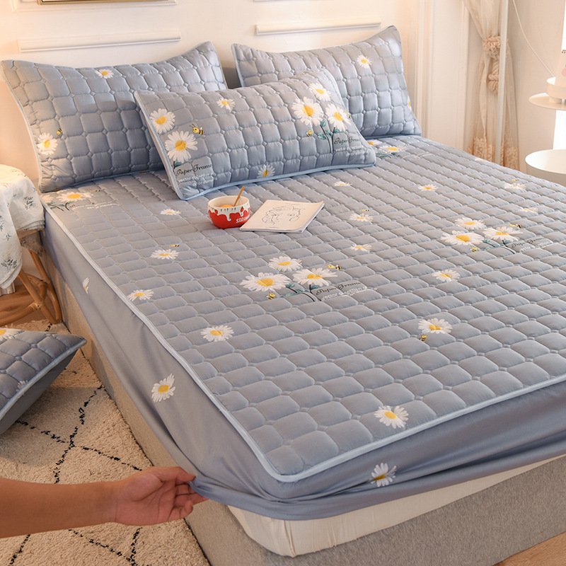 Silky Breathable Mattress Cover