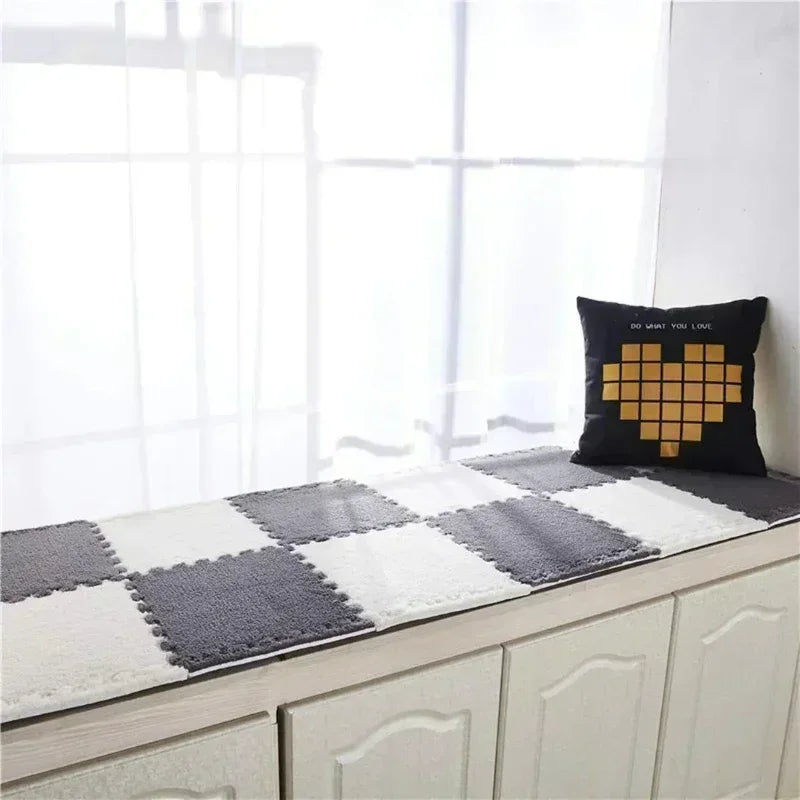 SnuggleSafe™ Play Mat — Wrap Your Baby in Cozy Protection for Fearless Fun and Happy Falls
