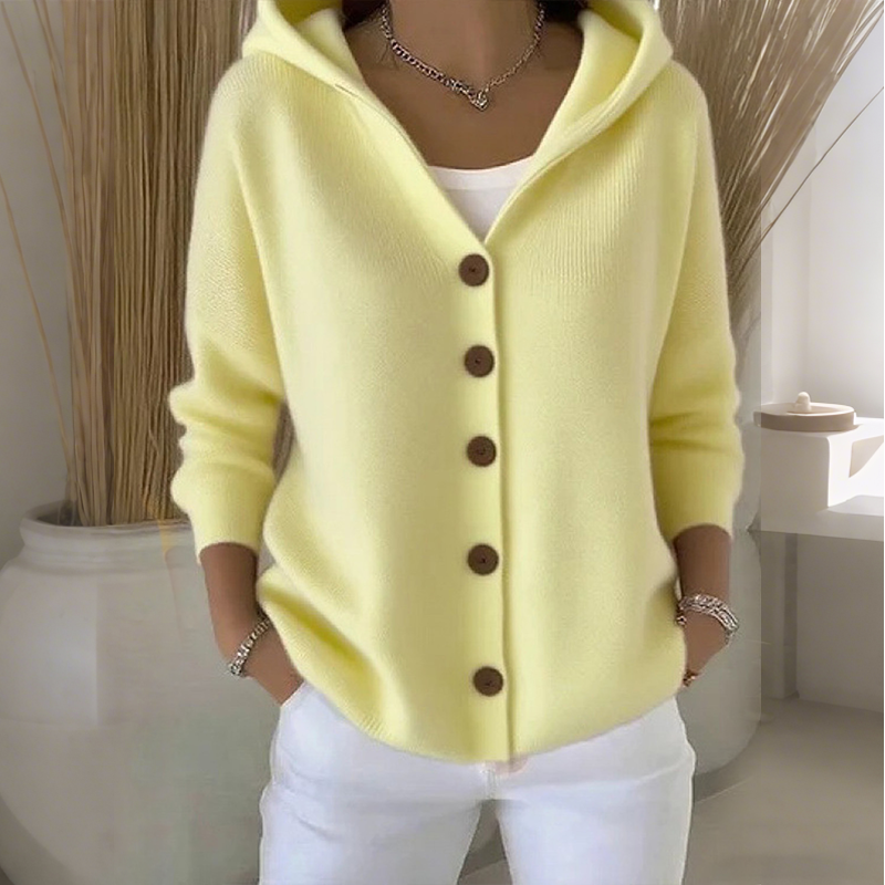 VioraLuxe™ Hoodie — Wrap Yourself in Featherlight Warmth That Flatters Every Curve