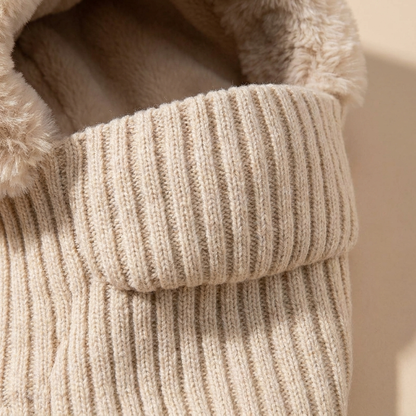 FrostGuard™ — Wrap Yourself in Seamless, Windproof Warmth That Never Slips or Slows You Down