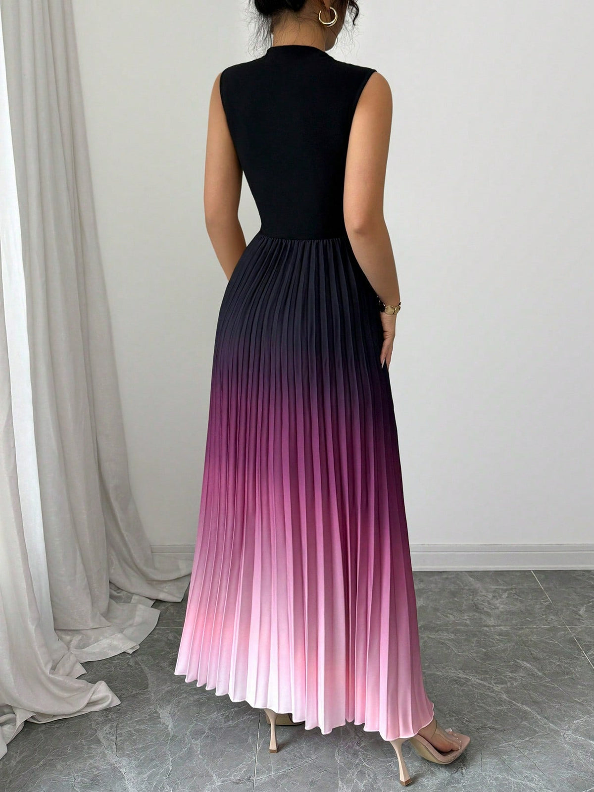 VestraVibe™ Dress — Glow Confident and Flawless All Day, Every Day