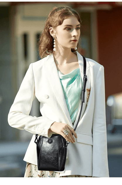 Velaire™ Leather Crossbody — Own Every Moment with Effortless Style and Timeless Confidence