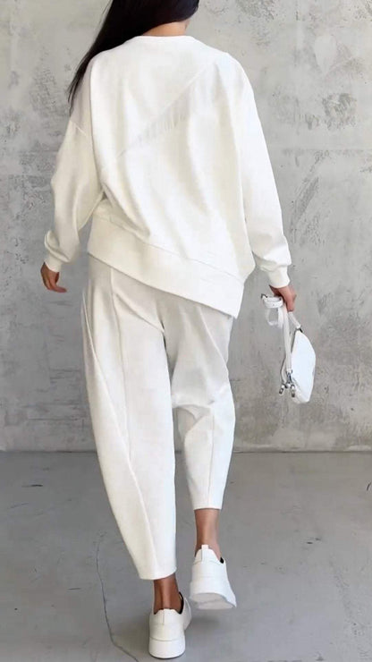 VeluraLux™ — Experience All-Day Softness That Moves with You