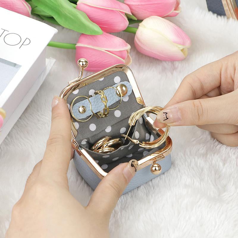LuxeNest™ Mini Jewelry Vault — Keep Your Sparkle Perfectly Organized and Ready to Shine