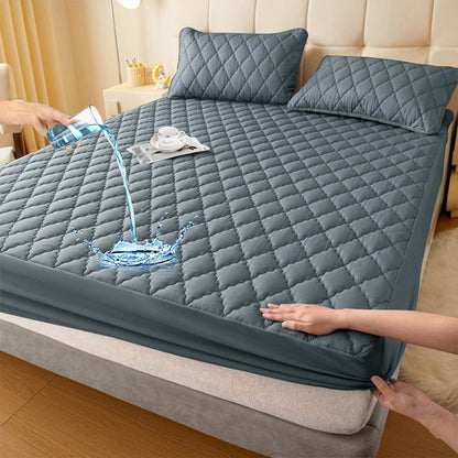 SnoozeShield™ — Wrap Your Bed in Heavenly Softness and Total Stain Defense