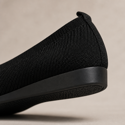 StrideEase™ — Walk Without Pain All Day with Cloud-Like Support and Comfort