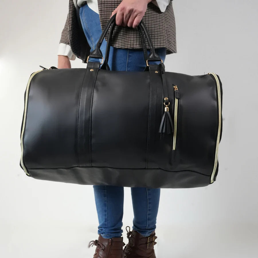 Voyago™ | Compact travel bag designed for space-saving excursions