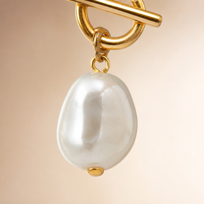 LuminaLuxe™ – Contemporary Pearl Toggle Necklace with Baroque Pendant Drop