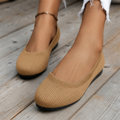 StrideEase™ — Walk Without Pain All Day with Cloud-Like Support and Comfort
