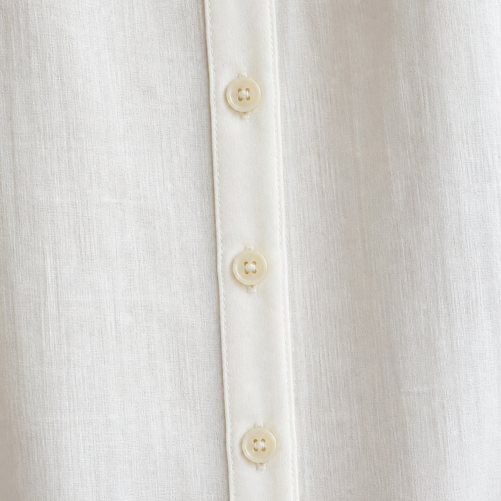 LuminaLuxe™ – Gentle Peter Pan Collar Half-Sleeve Top