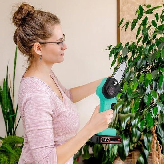 SwiftBlade™ — Cut Through Garden Chores Effortlessly and Feel Fresh, Not Fatigued