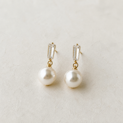LumaFleur™ – Sophisticated Pearl Drop Earrings with Crystal Detail