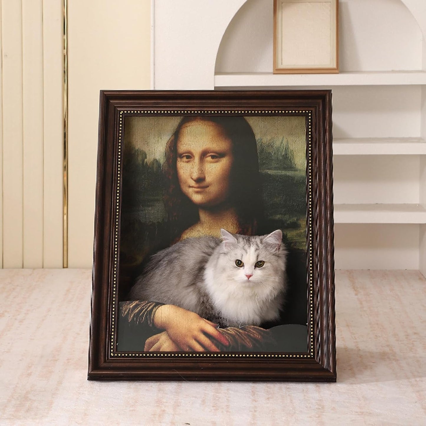 Mona Lisa Cat Scratcher Bed - Version 3.0