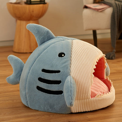 Shark Pet Bed: Warm and Cozy