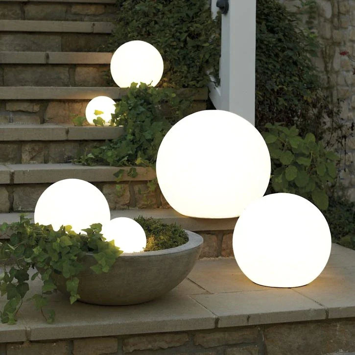 Round Garden Light