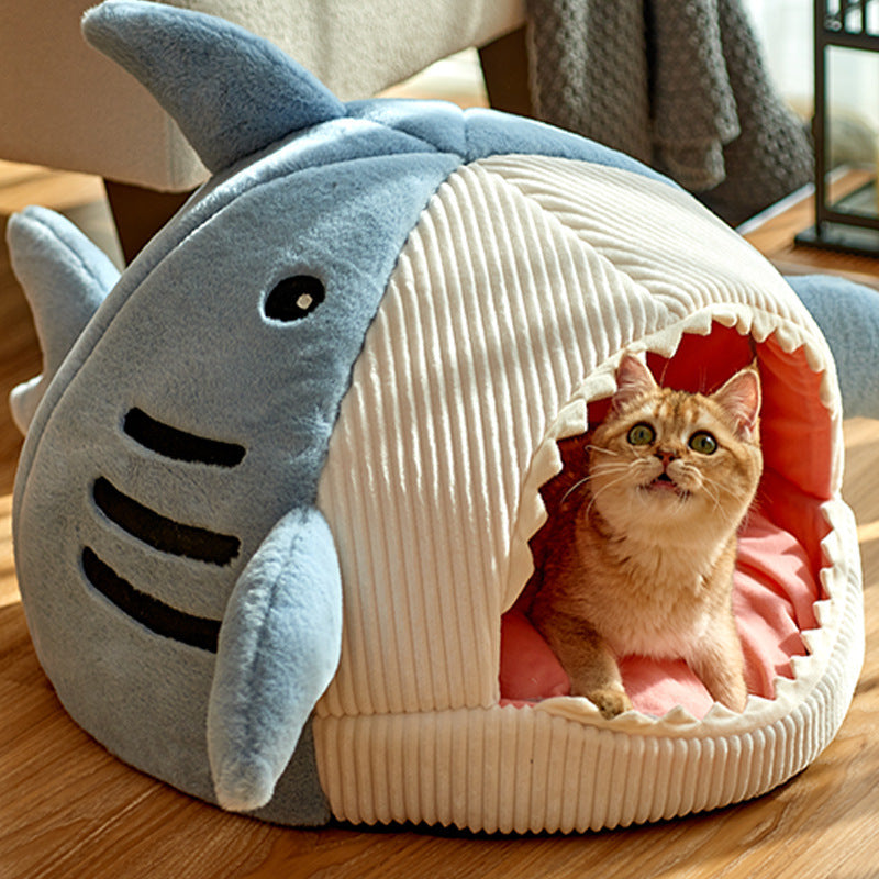 Shark Pet Bed: Warm and Cozy