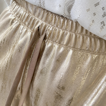 LumaPulse™ – Sequined Eye Top Paired with Metallic Drawstring Pants Set