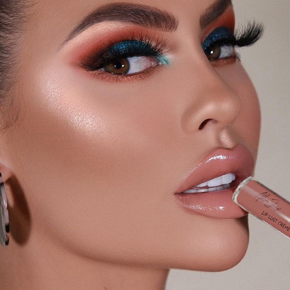 GlamGloss™ — Waterproof Shine That Lasts All Day | 1+1 FREE TODAY