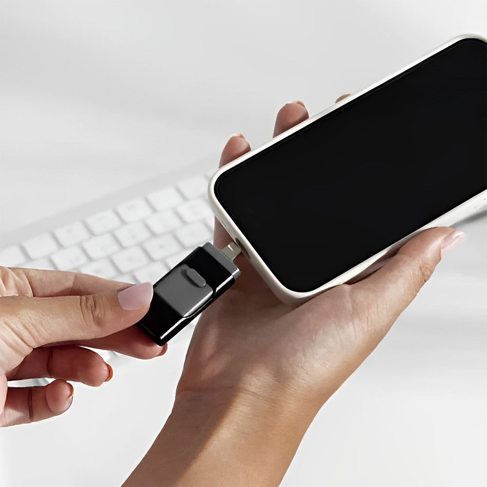 DataLink - 4-in-1 high-speed USB for seamless data transfer!