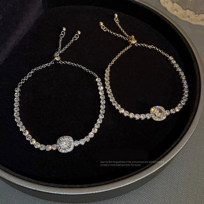 ViraLuxe™ — Wrap Your Wrist in Perfect Comfort and Captivating Sparkle