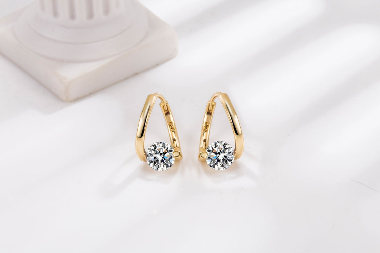 LuminaPulse™ Earrings — Ignite Fat Burn and Unleash Energized, Confident Living