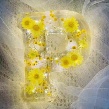 FloraGlow™ | Artisan Floral Night Light for a Dreamlike Ambiance