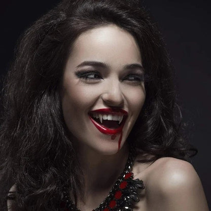 Automatic Retractable Vampire Fang Set