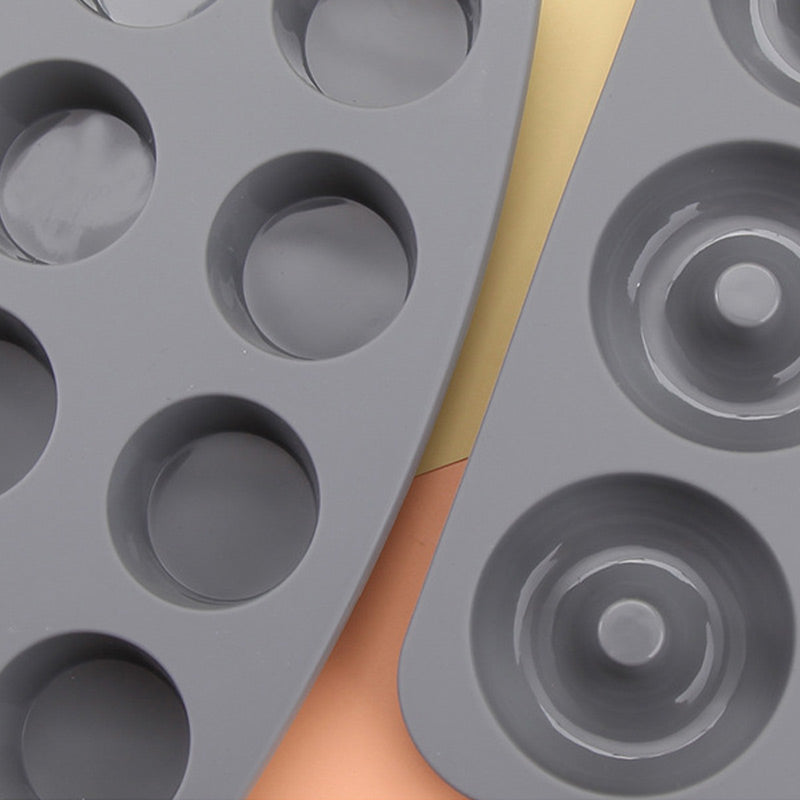 Silicone Cake Mold Set for Convenient Baking