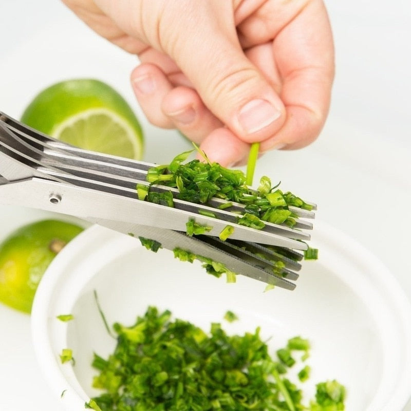 SliceSwift™ — Cut Salad Prep by 80% and Enjoy Effortless Freshness Every Time