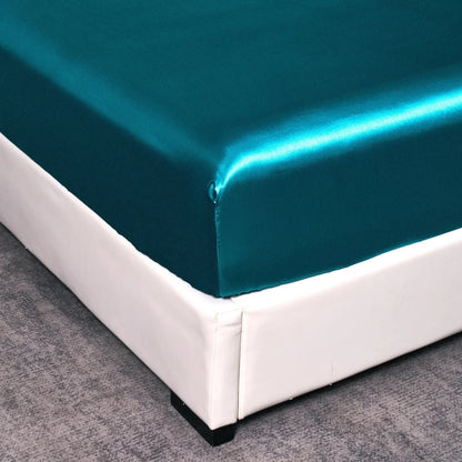 Liora — Breathable Ice Silk Bedding Set with Wrinkle-Resistant Fit