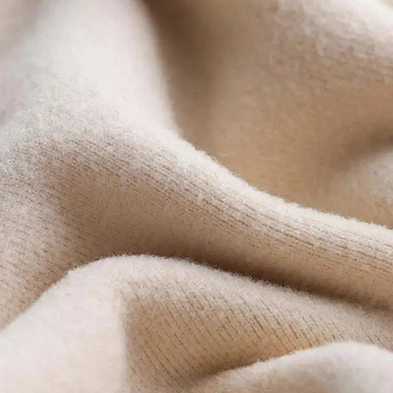 ThermaLuxe™ — Sleek Warmth with Built-In Support | 1+2 Free