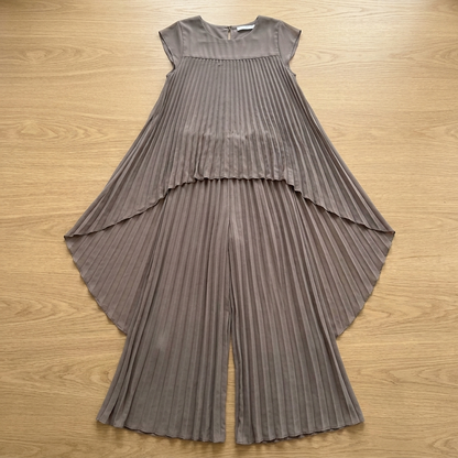 NovaLuma™ – Draped Pleated Two-Piece Outfit with Asymmetric Hem